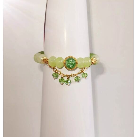 Green Wire Bracelet w Green beaded Dangle Charms #788 - Picture 5 of 5